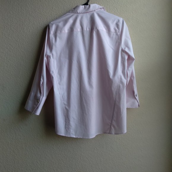 Foxcroft Light Pink Button Down Shirt with 3/4 Sleeves - Picture 2 of 5